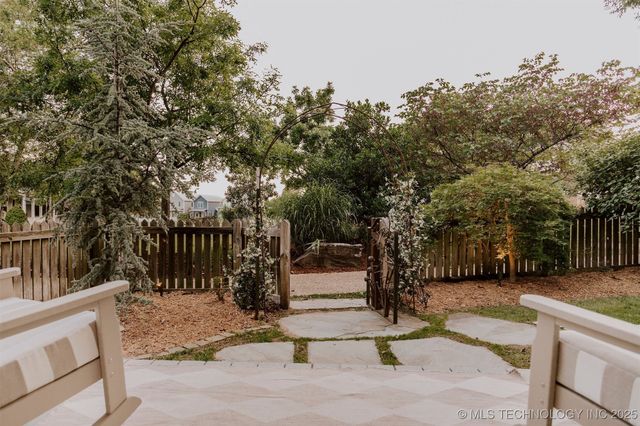 34 Firefly Lane, Carlton Landing, OK 74432