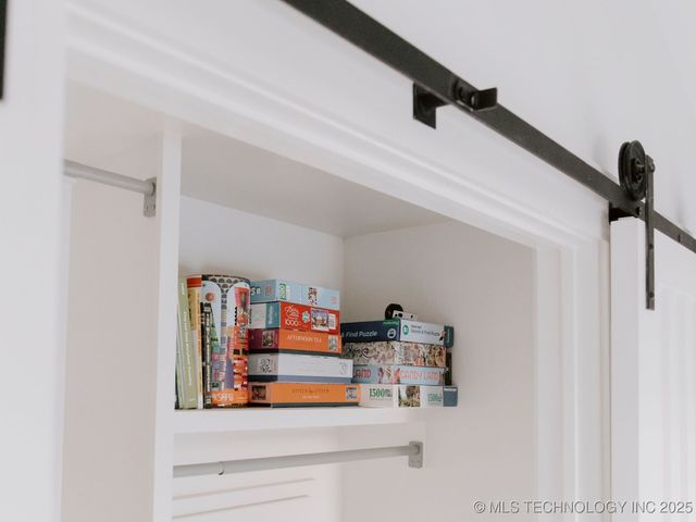 34 Firefly Lane, Carlton Landing, OK 74432