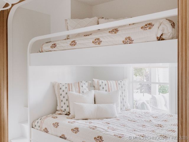 34 Firefly Lane, Carlton Landing, OK 74432