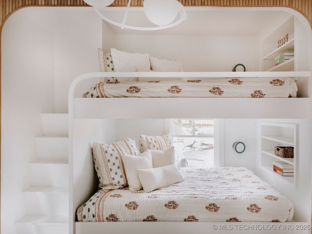 34 Firefly Lane, Carlton Landing, OK 74432