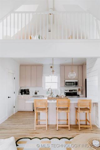 34 Firefly Lane, Carlton Landing, OK 74432