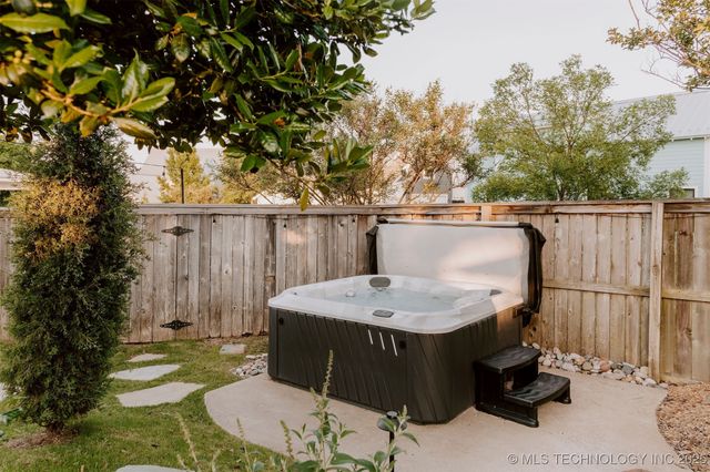 34 Firefly Lane, Carlton Landing, OK 74432