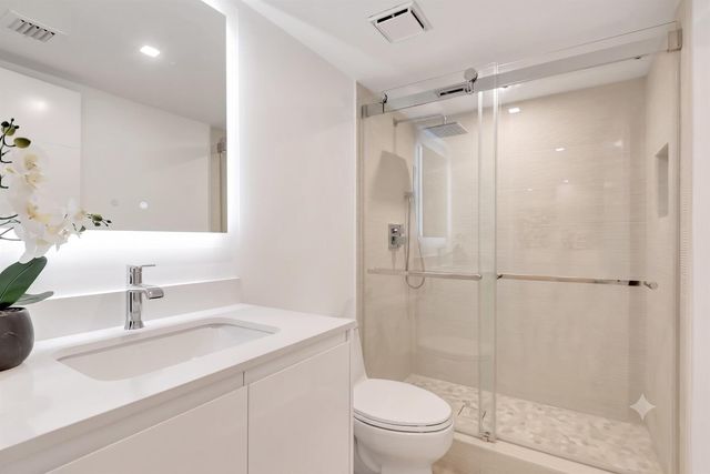 6797 Willow Wood Drive 6056, Boca Raton, FL 33434