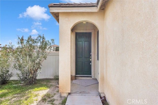 11843 Desert Glen, Adelanto, CA 92301