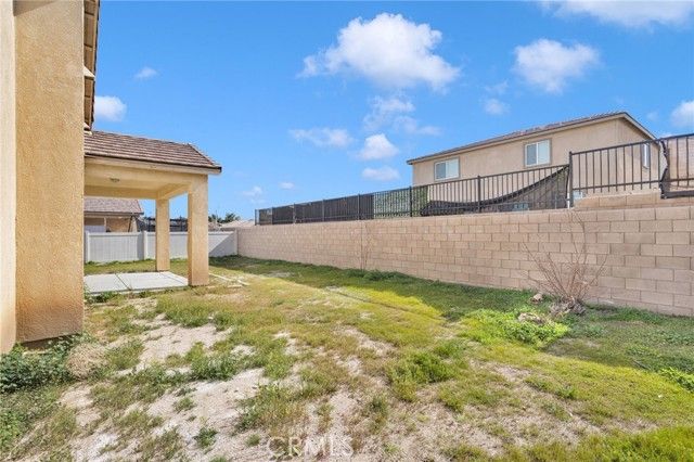 11843 Desert Glen, Adelanto, CA 92301