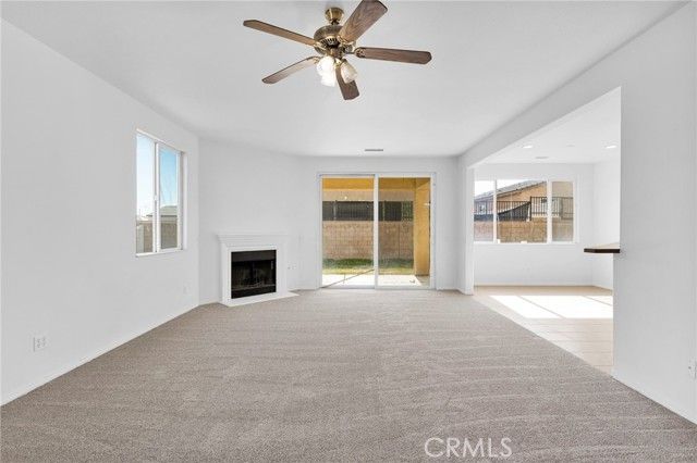 11843 Desert Glen, Adelanto, CA 92301