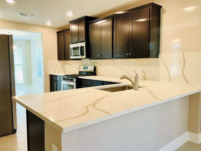 4010 Southall Place, Texas City, TX 77591