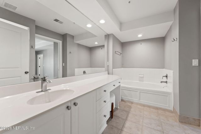 400 E BAY Street 1701, Jacksonville, FL 32202