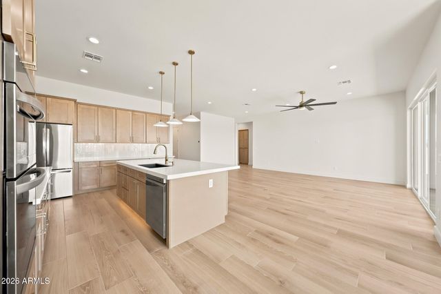 28243 N 220TH Drive, Wittmann, AZ 85361