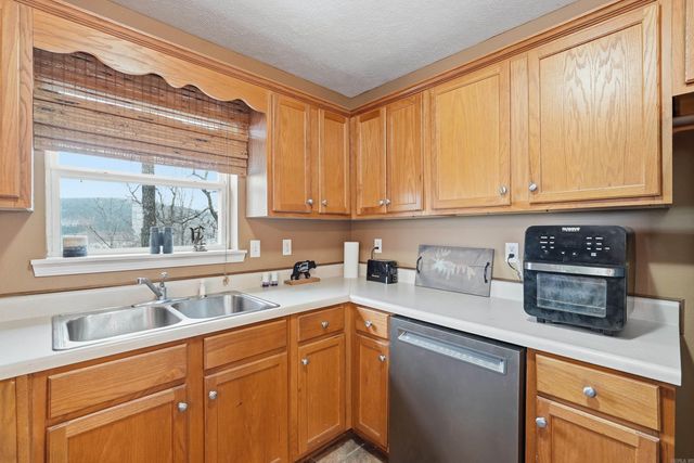 190 Hill Creek Road, Edgemont, AR 72044