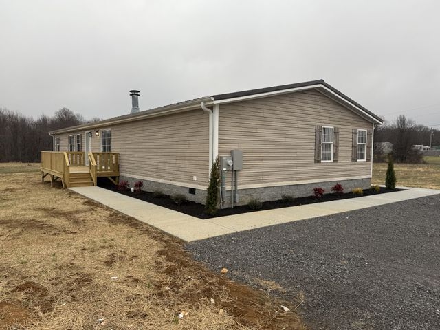 621 Cook Rd, Portland, TN 37148