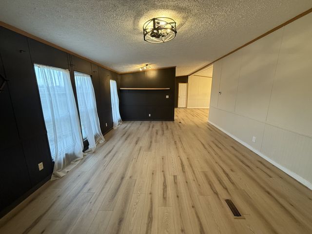 621 Cook Rd, Portland, TN 37148