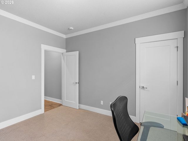 12419 Nw MILLFORD St, Portland, OR 97229