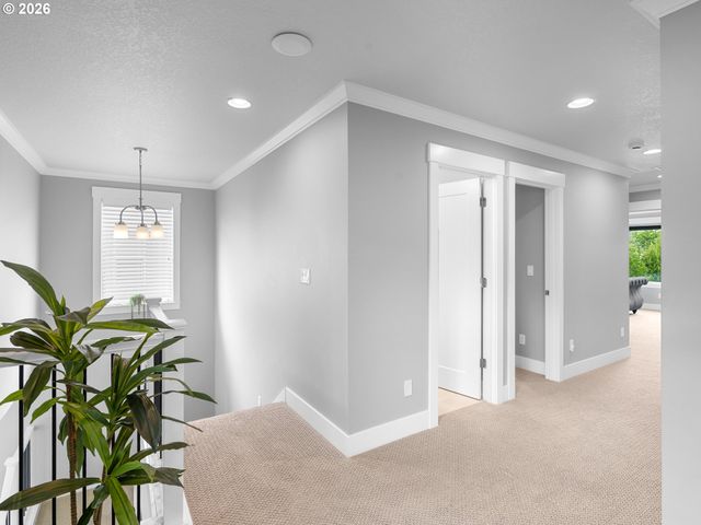 12419 Nw MILLFORD St, Portland, OR 97229