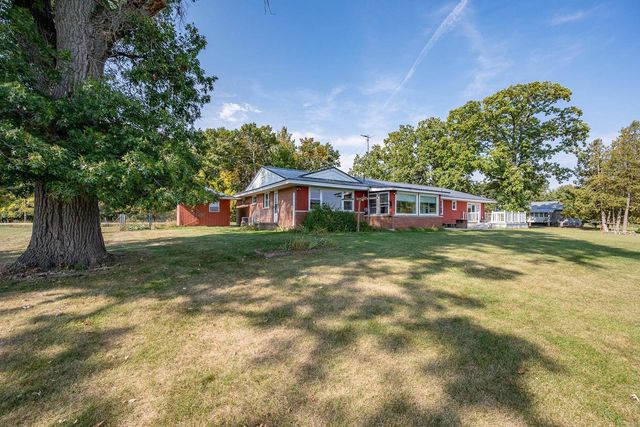 5286 COUNTY ROAD N, Oconto, WI 54153