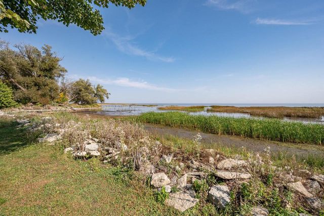 5286 COUNTY ROAD N, Oconto, WI 54153