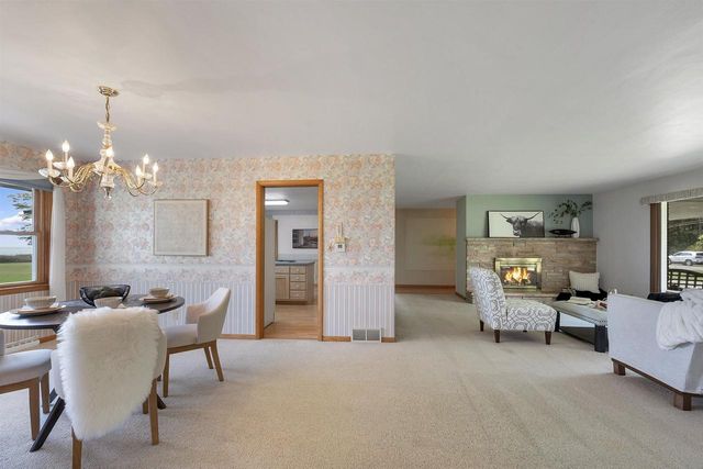 5286 COUNTY ROAD N, Oconto, WI 54153