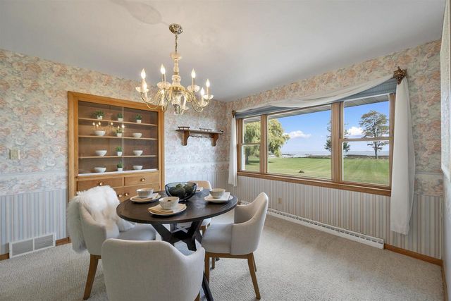 5286 COUNTY ROAD N, Oconto, WI 54153