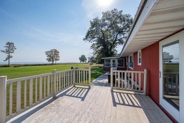 5286 COUNTY ROAD N, Oconto, WI 54153