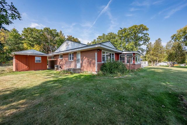 5286 COUNTY ROAD N, Oconto, WI 54153