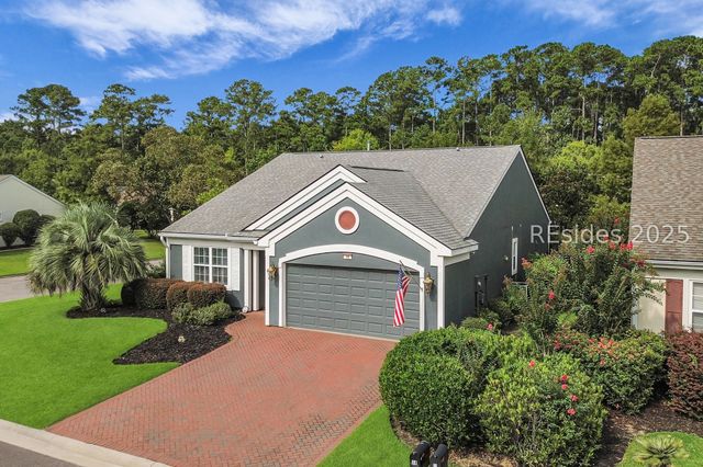 18 Sundome Ct, Bluffton, SC 29909