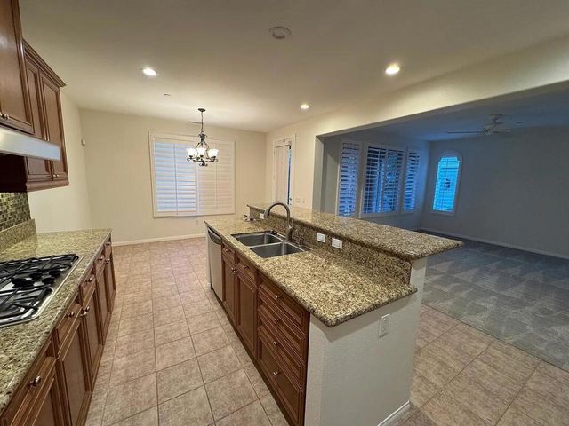 6375 Via Stasera, Palm Desert, CA 92260