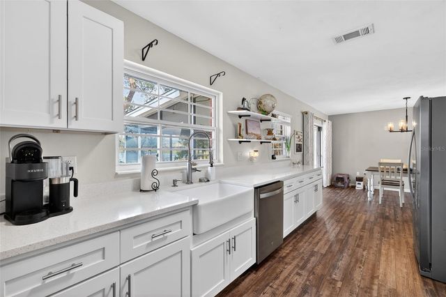 1219 OAK DR., Leesburg, FL 34748