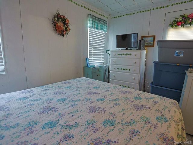 4 Spruce Street E, Wurtsboro, NY 12790