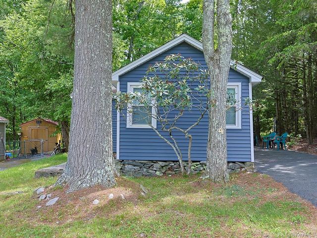 4 Spruce Street E, Wurtsboro, NY 12790