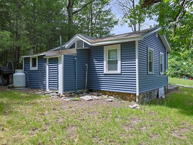 4 Spruce Street E, Wurtsboro, NY 12790