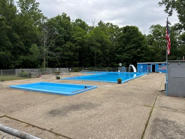 4 Spruce Street E, Wurtsboro, NY 12790