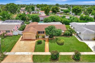 1741 NW 86th Ave, Pembroke Pines, FL 33024