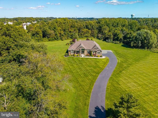 742 RATTLING RUN RD, Mickleton, NJ 08056