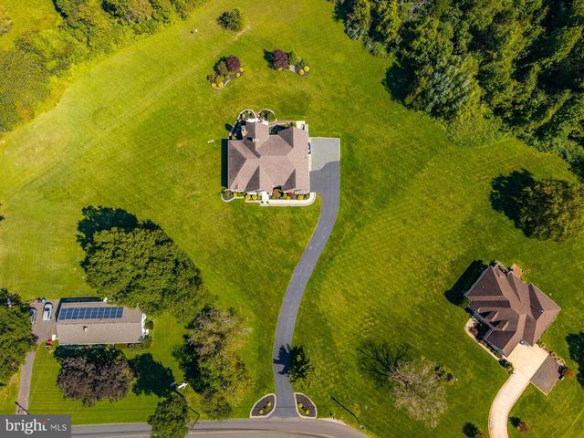 742 RATTLING RUN RD, Mickleton, NJ 08056
