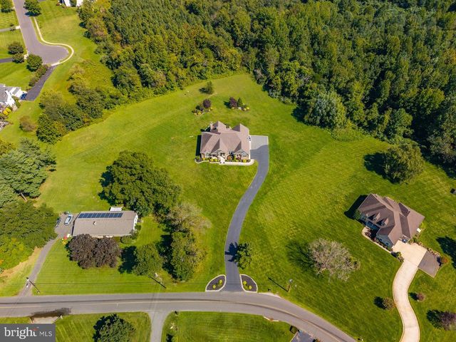 742 RATTLING RUN RD, Mickleton, NJ 08056