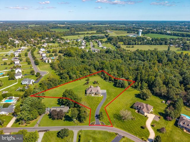 742 RATTLING RUN RD, Mickleton, NJ 08056