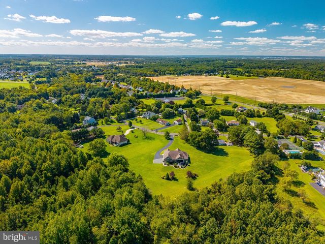 742 RATTLING RUN RD, Mickleton, NJ 08056