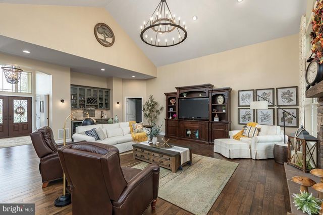 742 RATTLING RUN RD, Mickleton, NJ 08056