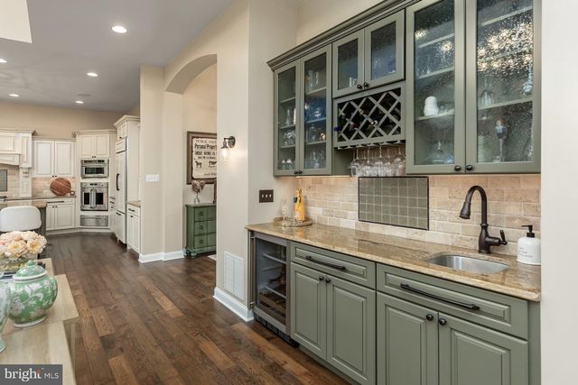 742 RATTLING RUN RD, Mickleton, NJ 08056