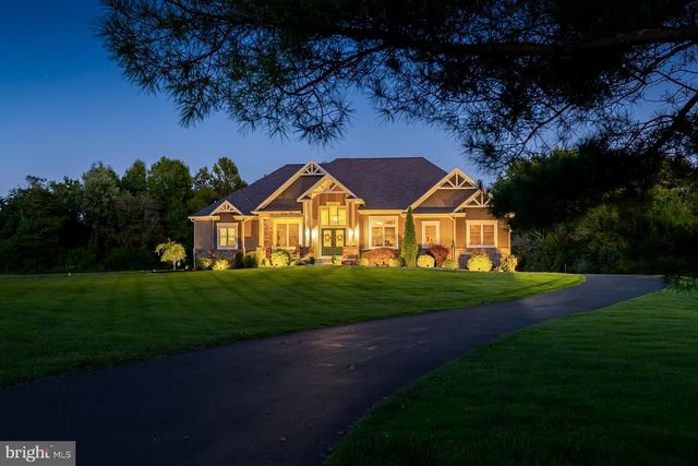 742 RATTLING RUN RD, Mickleton, NJ 08056