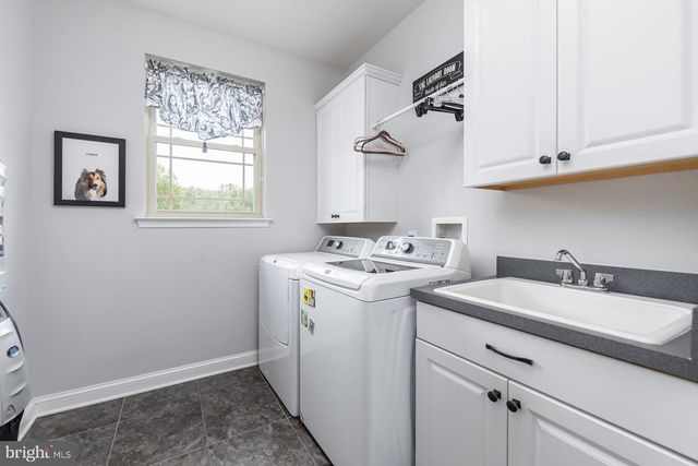 742 RATTLING RUN RD, Mickleton, NJ 08056