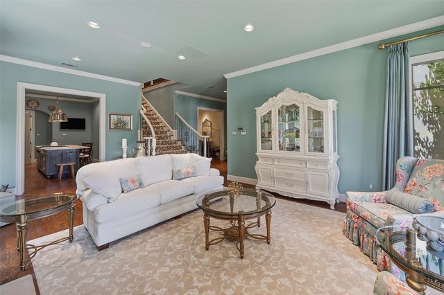 2605 Museum Way, Fort Worth, TX 76107