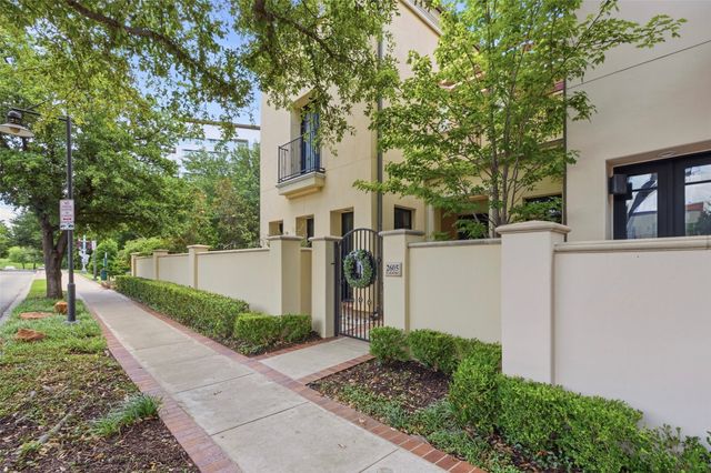 2605 Museum Way, Fort Worth, TX 76107