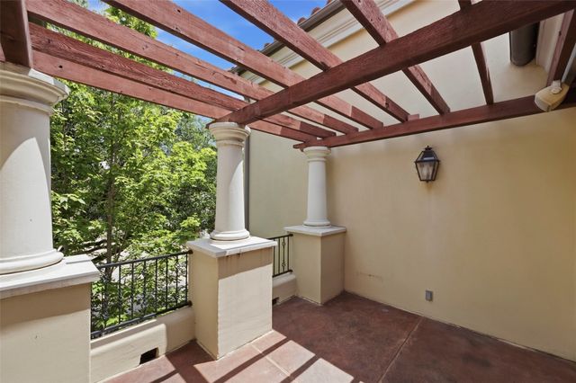 2605 Museum Way, Fort Worth, TX 76107
