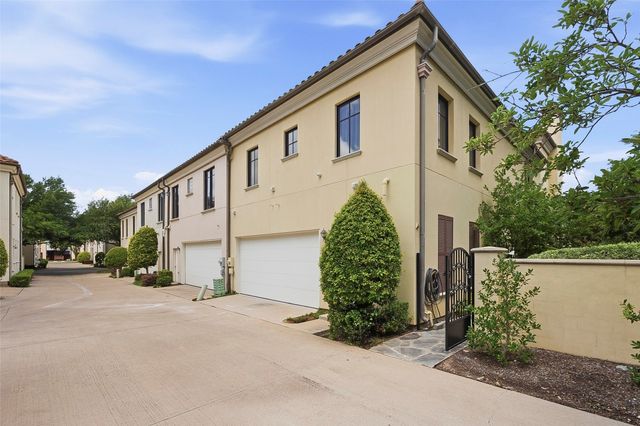 2605 Museum Way, Fort Worth, TX 76107