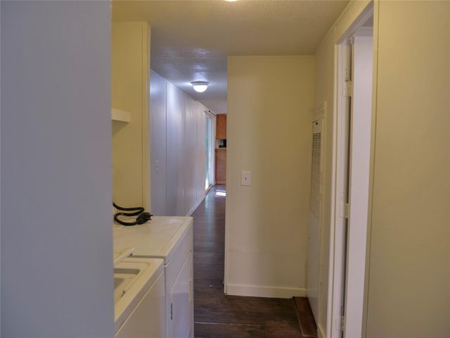 1504 Citation CIR A, Del Valle, TX 78617