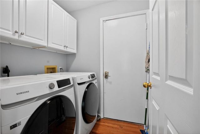 238 Harbor Pointe Drive, Stone Mountain, GA 30087