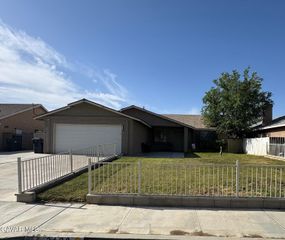 2120 Buckwheat Avenue, Rosamond, CA 93560