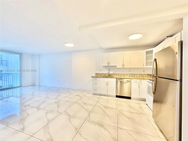 401 Ocean Dr 323, Miami Beach, FL 33139