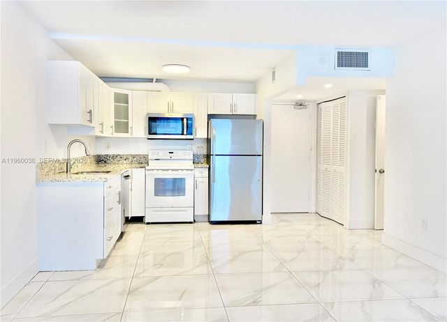 401 Ocean Dr 323, Miami Beach, FL 33139